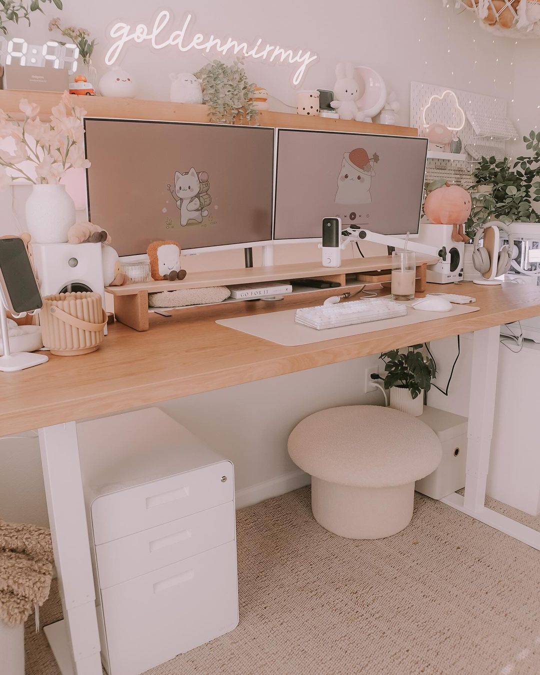 Duo-Tone Desk Delight - Elevate Your Workspace with Brown and White