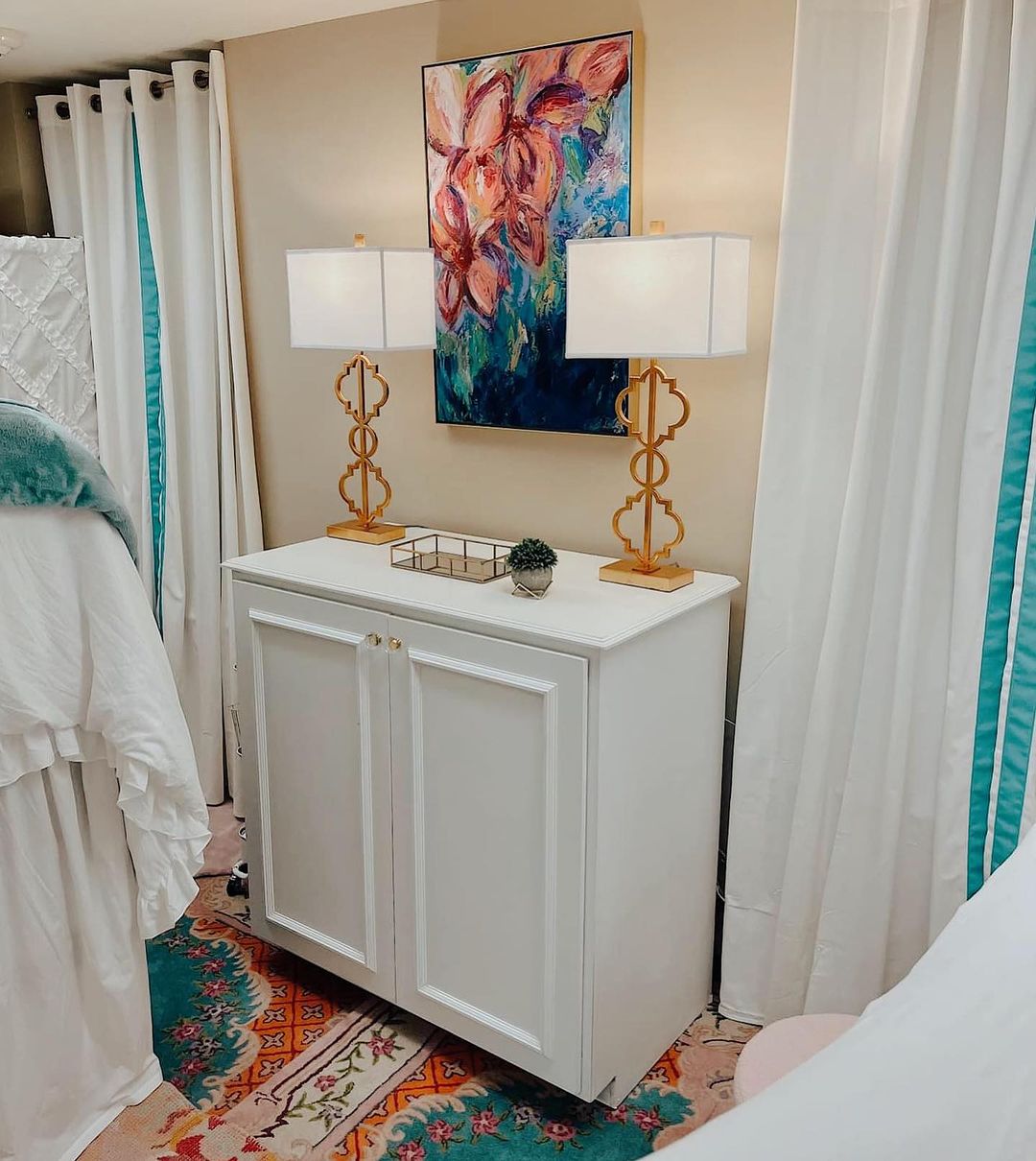 Creating Your Perfect Study Zone - Small Space, Big Comfort